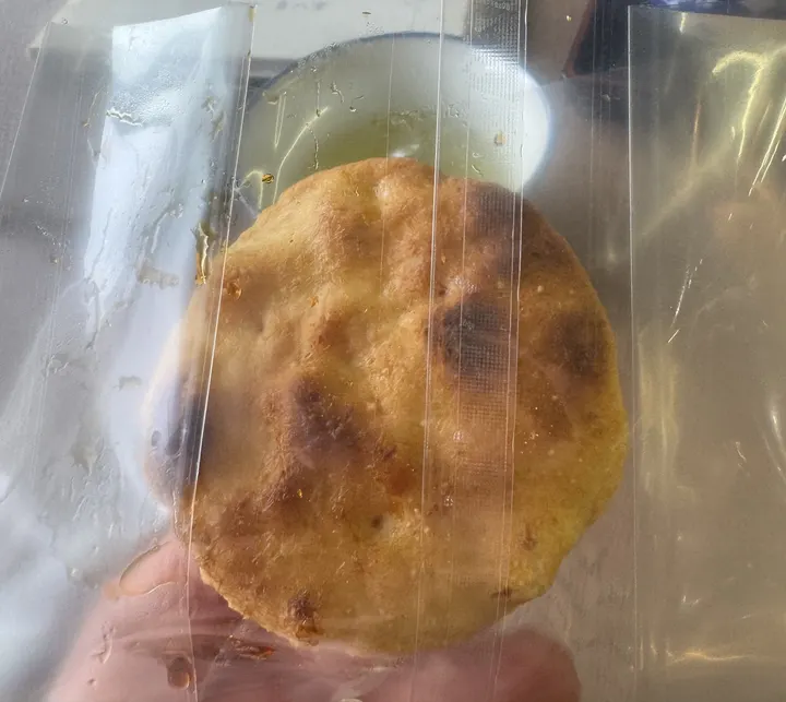 袋に入った喜八堂の焼きせんべい