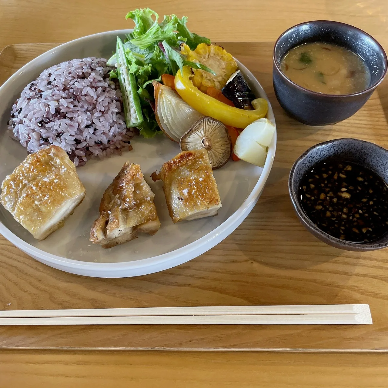 あきう舎で注文したランチプレート